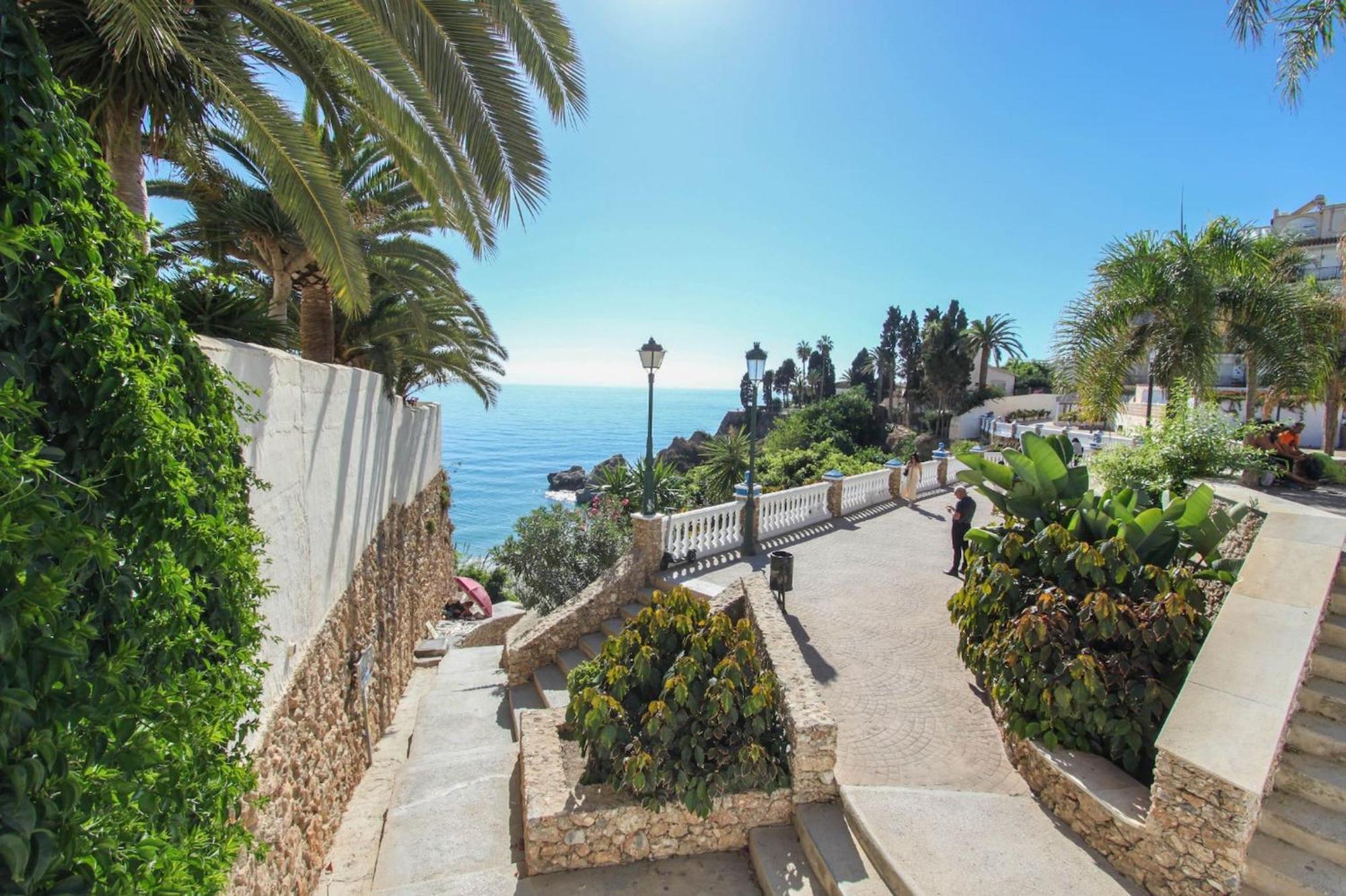 Atico Jimena Granada En El Centro De Nerja 아파트 외부 사진